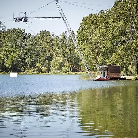 Lakeside 2br For Four Moncontour (Vienne)